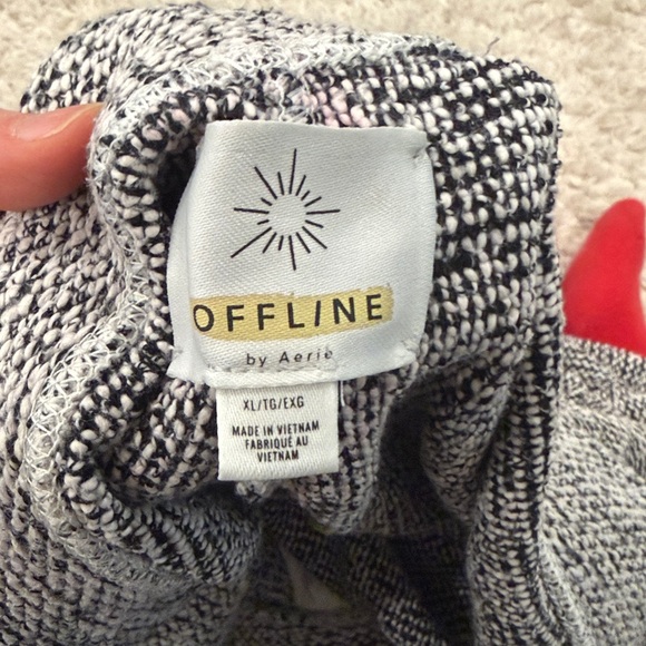 Aerie Offline Snowday Textured Woven Jogger - Picture 10 of 11